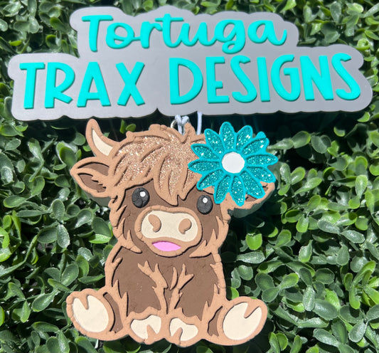 Highland Cow w/ Daisy (Custom Order Here)