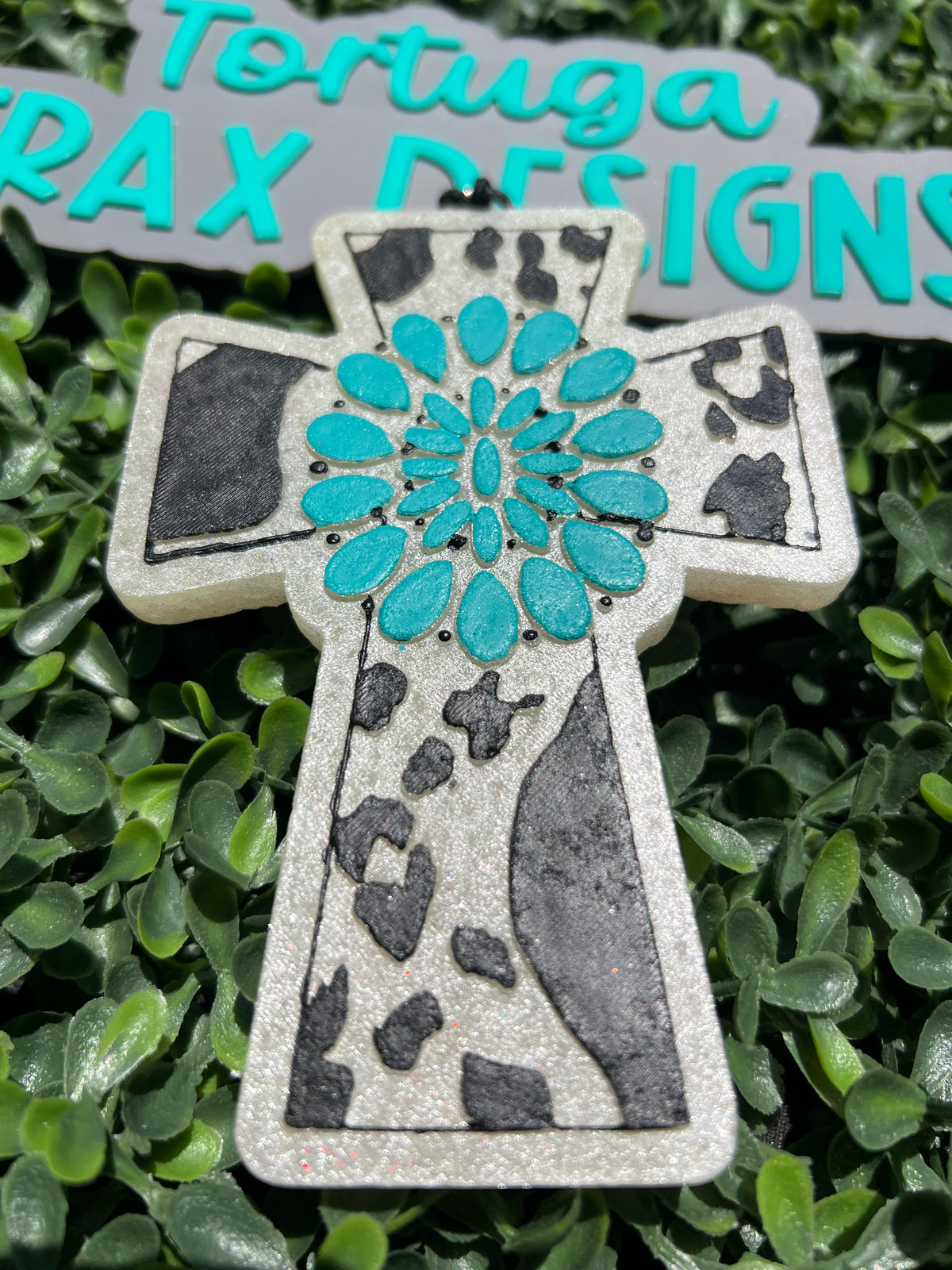 Vanilla - Turquoise Cross
