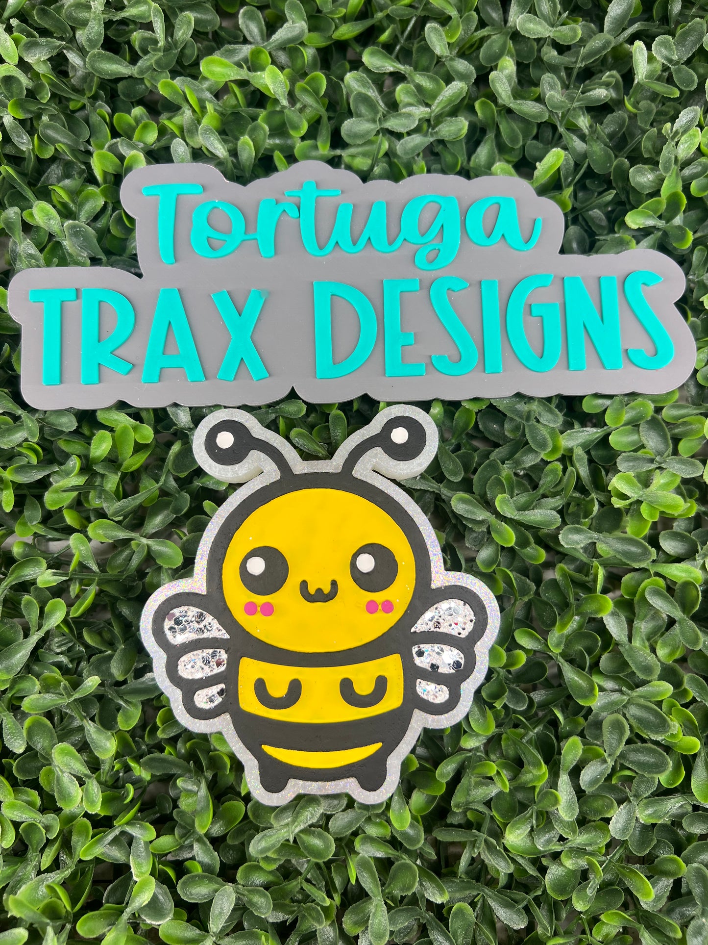 Pink Sugar - Cute Bee (Custom Option Available)